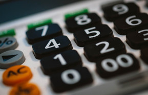 Calculator Accounts by pixabay.com 440.jpg 2