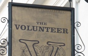Volunteer pub sign 2 440.jpg