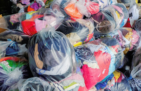 Bags of clothes 440.jpg1