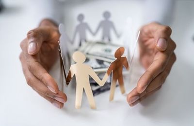 UK’s richest gave £1.1bn more to charities last year, says Sunday Times Giving List
