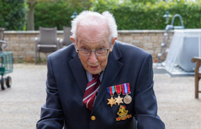 Captain Tom Moore 2 440.jpg
