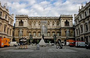 Burlington_House Photograph by Mike Peel (www.mikepeel.net) 440.jpg