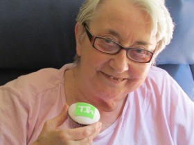 nanette_cupcake_280_by_210.JPG