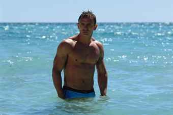 craigdaniel_in_trunks250.jpg